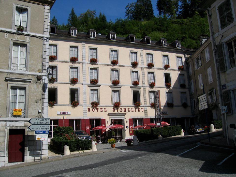 Richelieu Hotel 2*
